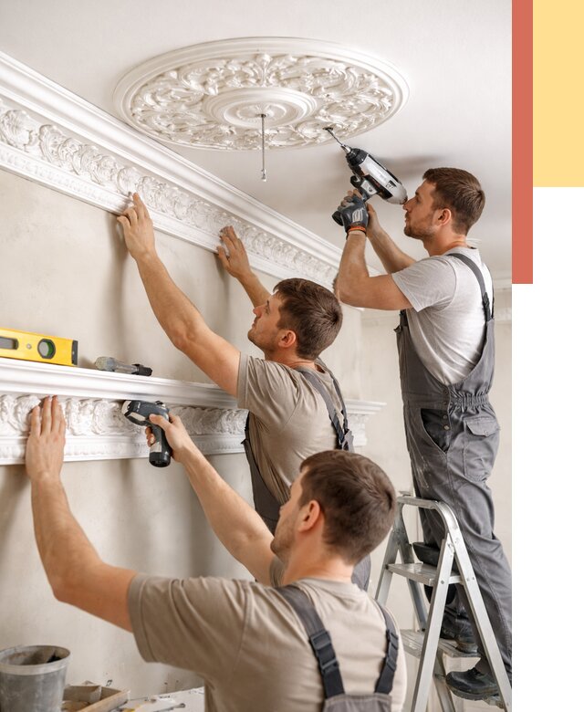 Монтаж лепнины на потолок в Сыктывкаре от 3300 руб. быстро и недорого | ОТДЕЛОЧНИК-Скт